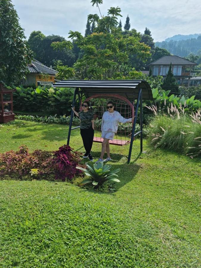 Villa Chacha At Macarena, Megamendung Eksteriør bilde